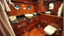Queen of Datca - Forward Master Ensuite